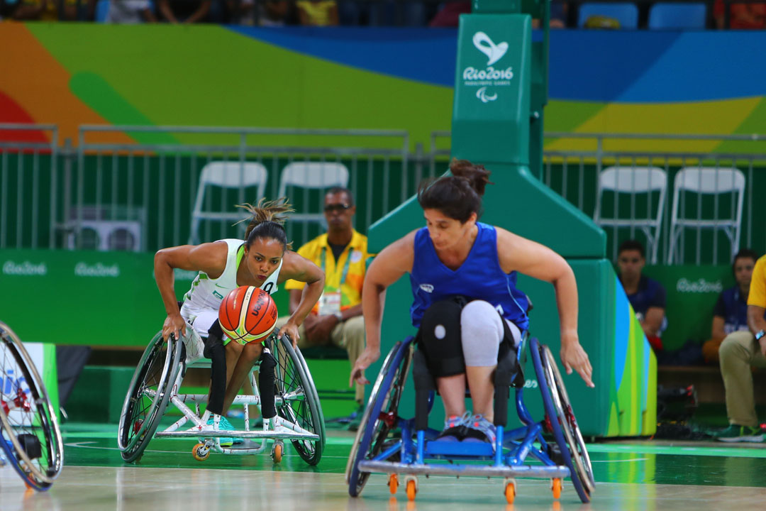 RIO DE JANEIRO, BRAZIL - SEPTEMBER 8: Ana Aurelia Rosa of Brazil and Silvia Linares of Argentina during the Wheelchair Basketball match at Arena Carioca 1 on Day 1 of the Rio 2016 Paralympic Games on September 8, 2016 in Rio de Janeiro, Brazil. (Photo by Lucas Uebel/Getty Images)