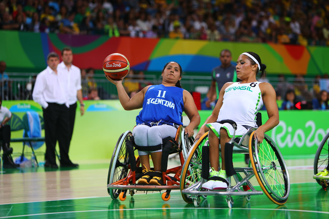 RIO DE JANEIRO, BRAZIL - SEPTEMBER 8: Perla Assuncao of Brazil and Julieta Olmedo of Argentina during the Wheelchair Basketball match at Arena Carioca 1 on Day 1 of the Rio 2016 Paralympic Games on September 8, 2016 in Rio de Janeiro, Brazil. (Photo by Lucas Uebel/Getty Images)